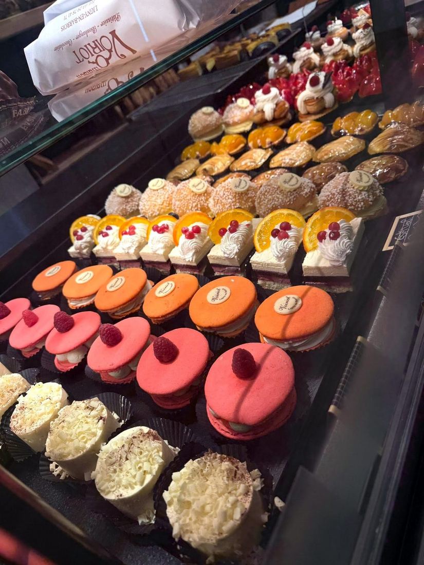 Vitrine de pâtisseries individuelles